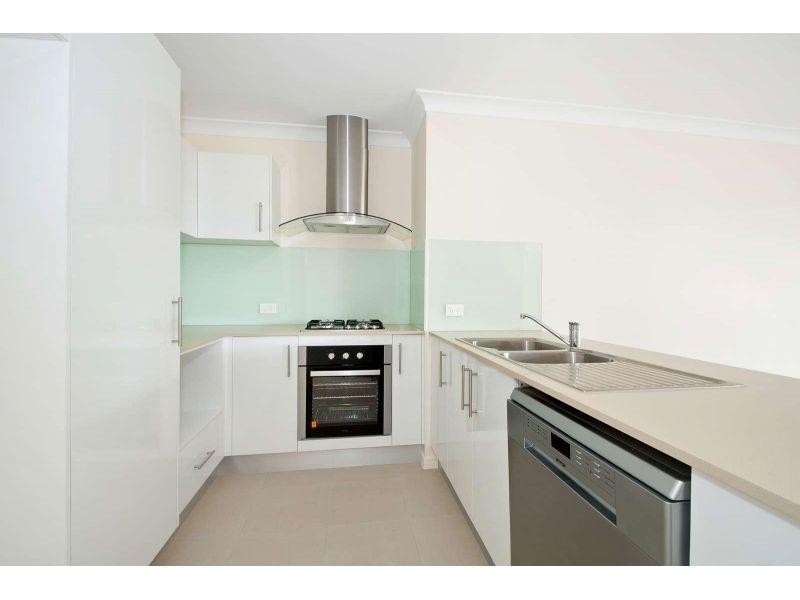 25 Sovereign Drive, Deebing Heights QLD 4306