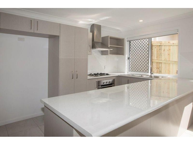 15 Pommer Street, Brassall QLD 4305