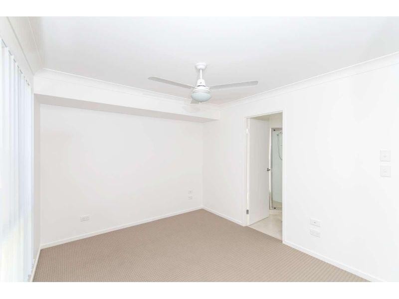 1/20 Groeschel Court, Goodna QLD 4300