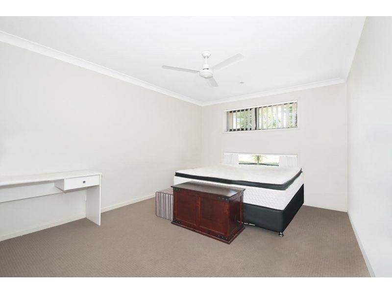 6 Huntley Crescent, Redbank Plains QLD 4301