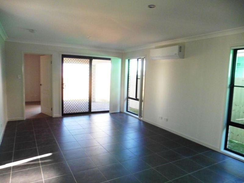 9 Wren Street, Redbank Plains QLD 4301