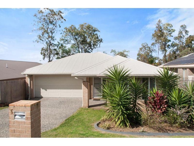 5 Cowie St, Deebing Heights QLD 4306