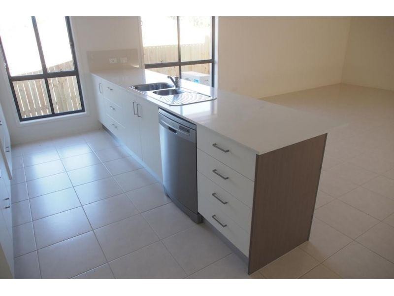 83 Springfield Central Boulevard, Springfield Lakes QLD 4300