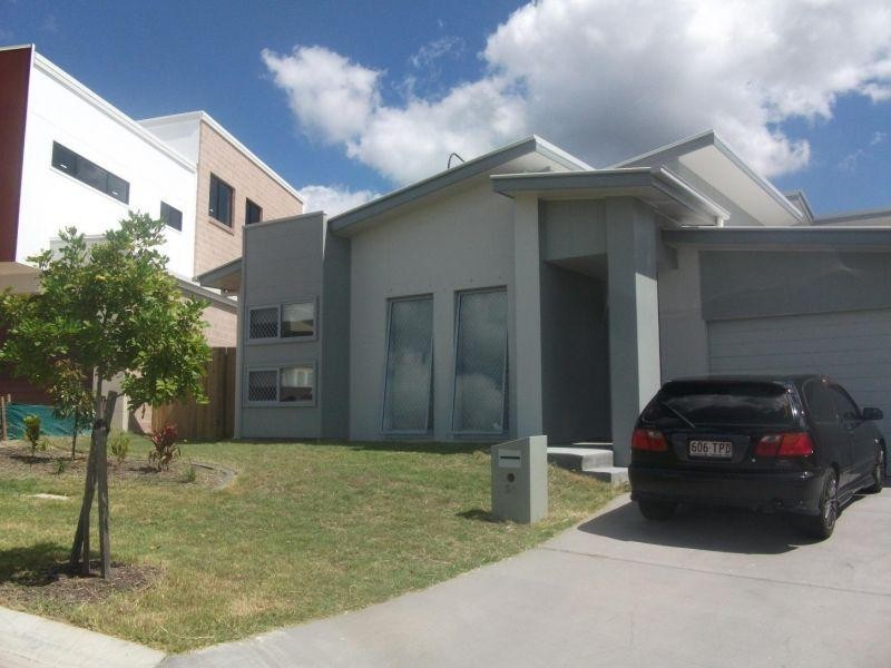 34 McGregor Place, Springfield Lakes QLD 4300