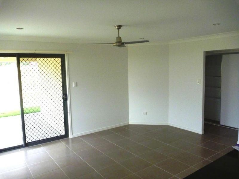 13 Biella Circuit, Leichhardt QLD 4305