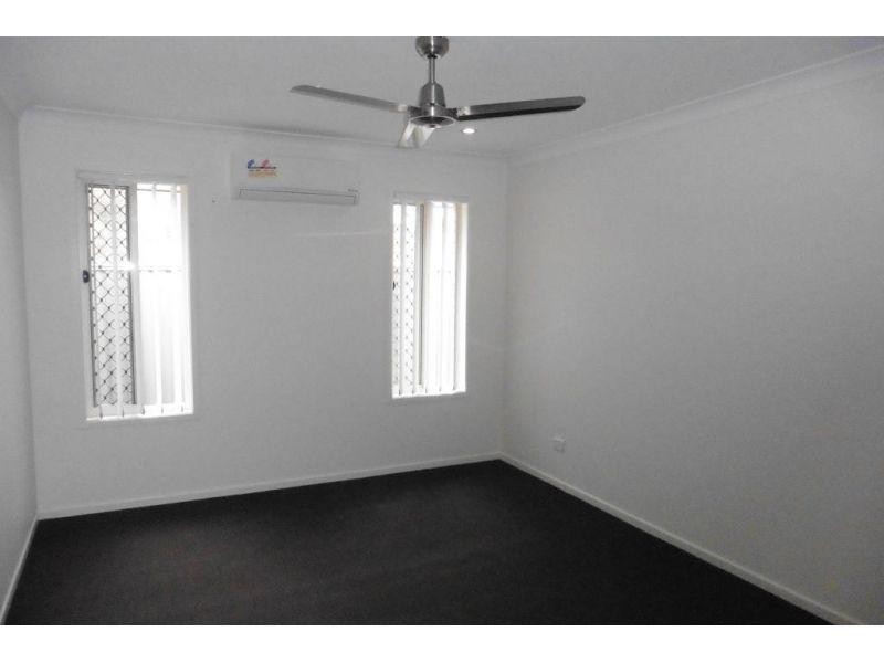 33 Nelson Circuit, Brassall QLD 4305