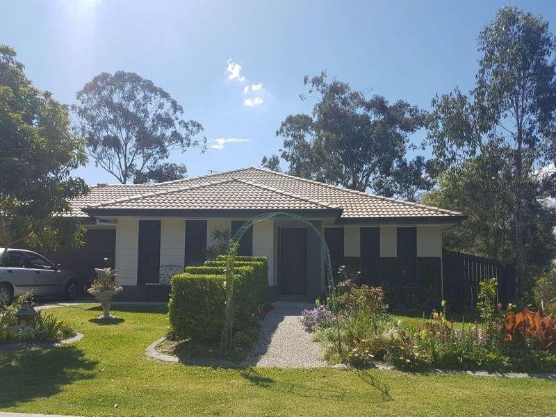 71 Cardena Drive, Augustine Heights QLD 4300