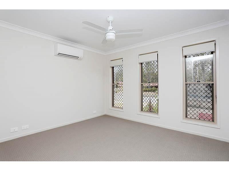 1/256 Jones Road, Bellbird Park QLD 4300