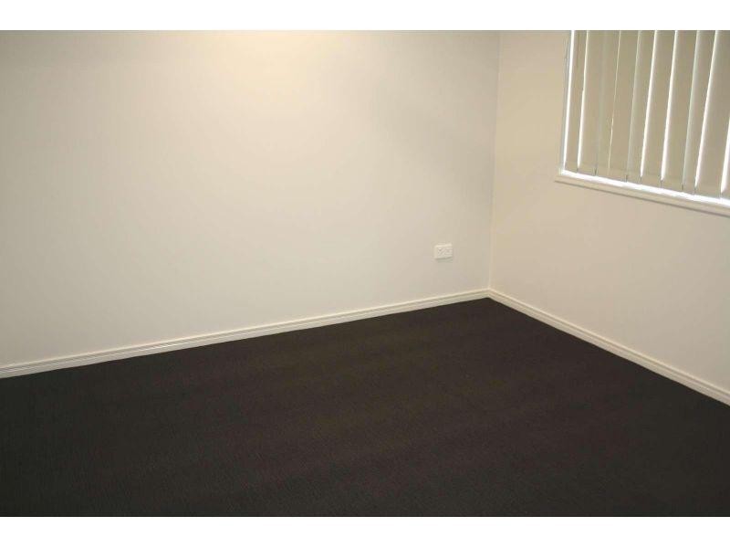 3 Firetail Street, Deebing Heights QLD 4306