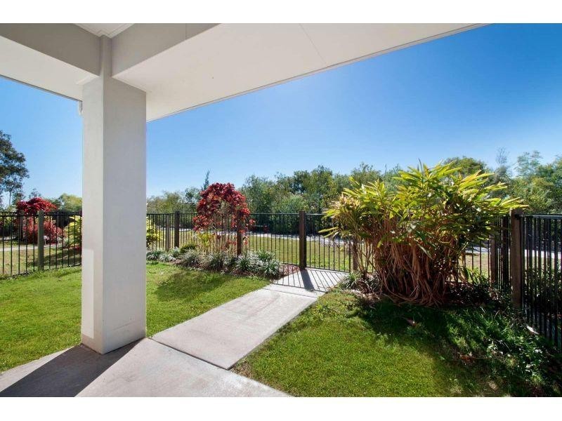 8 Chamomile Street, Springfield Lakes QLD 4300