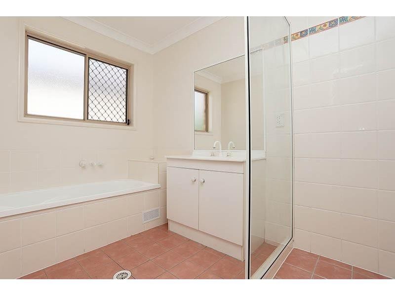 20 Marigold Close, Springfield Lakes QLD 4300