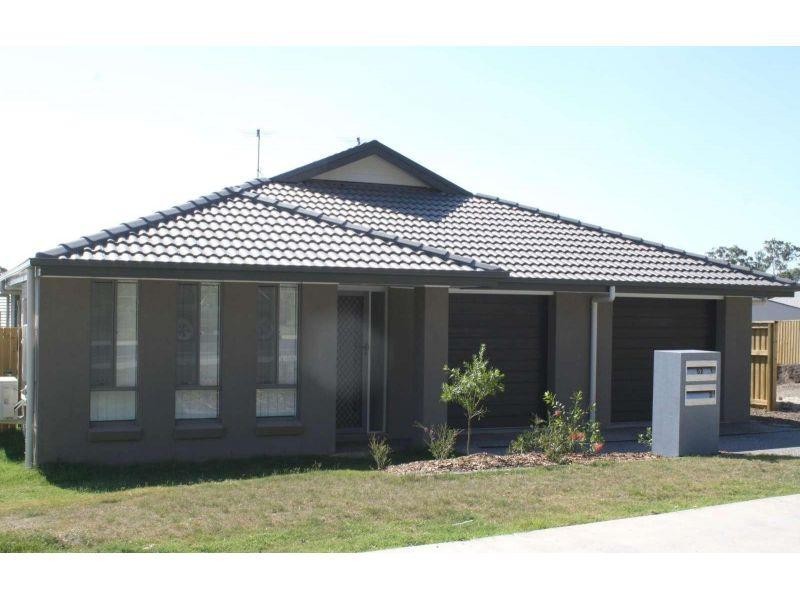 2/52 Henry Street, Brassall QLD 4305