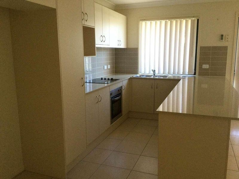 2 Staaten Street, Brassall QLD 4305