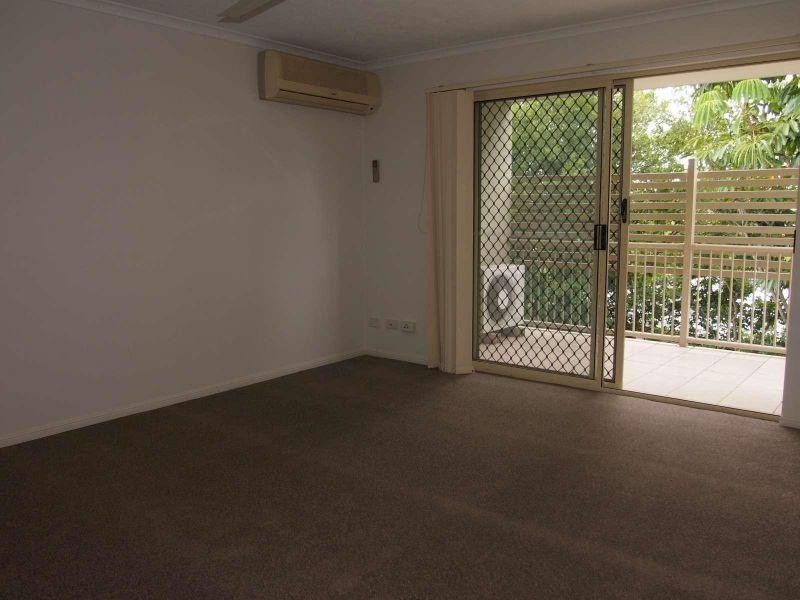 6/262 Cavendish Road, Coorparoo QLD 4151