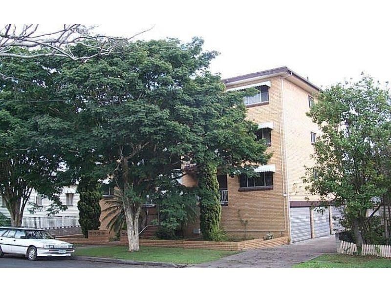 5/8 Robinson Street, Coorparoo QLD 4151