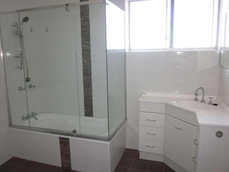 5/8 Robinson Street, Coorparoo QLD 4151