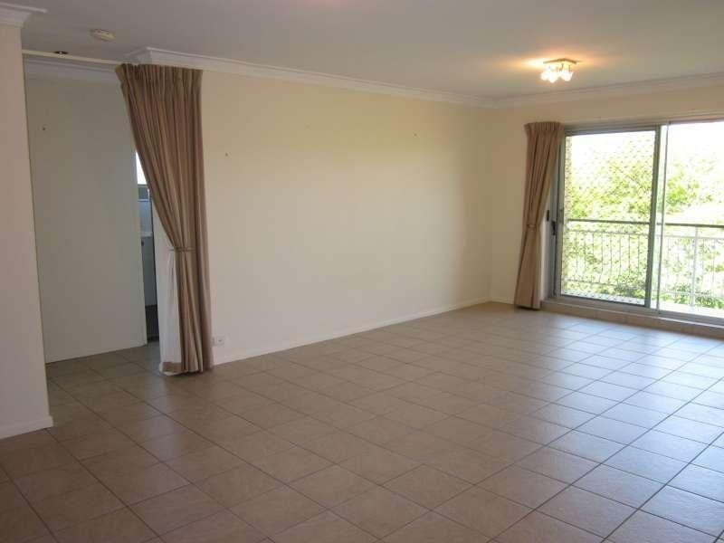 5/8 Robinson Street, Coorparoo QLD 4151