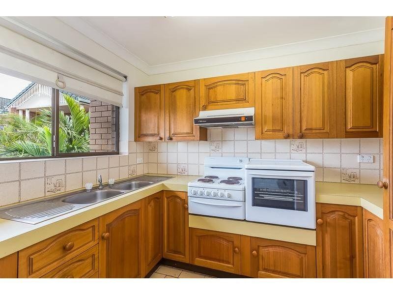 2/2 Terrace Street, Newmarket QLD 4051