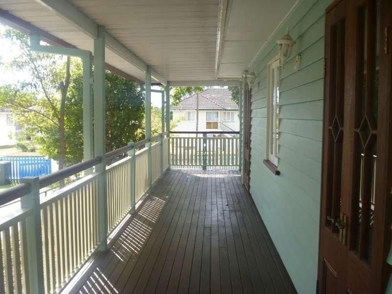 60 Sandy Camp Road, Wynnum QLD 4178