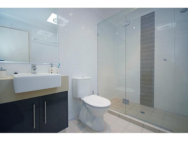 4/40 Agnes Street, Morningside QLD 4170