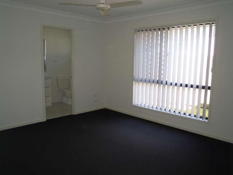 32 River Park Drive, Loganholme QLD 4129