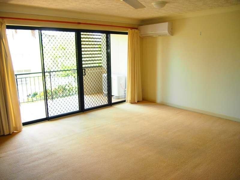 4/157 Riding Road, Balmoral QLD 4171