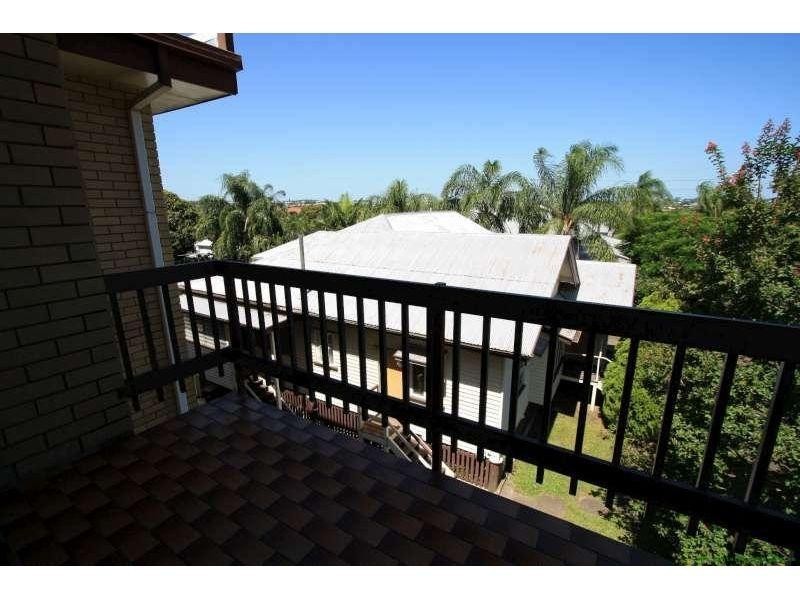 7/90 Mowbray Street, East Brisbane QLD 4169