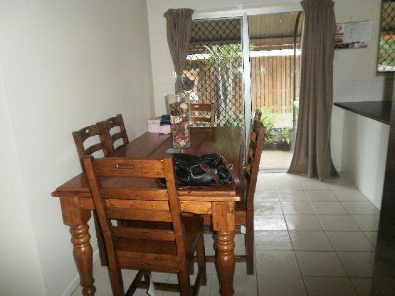 6 Banks Crescent, Wynnum West QLD 4178