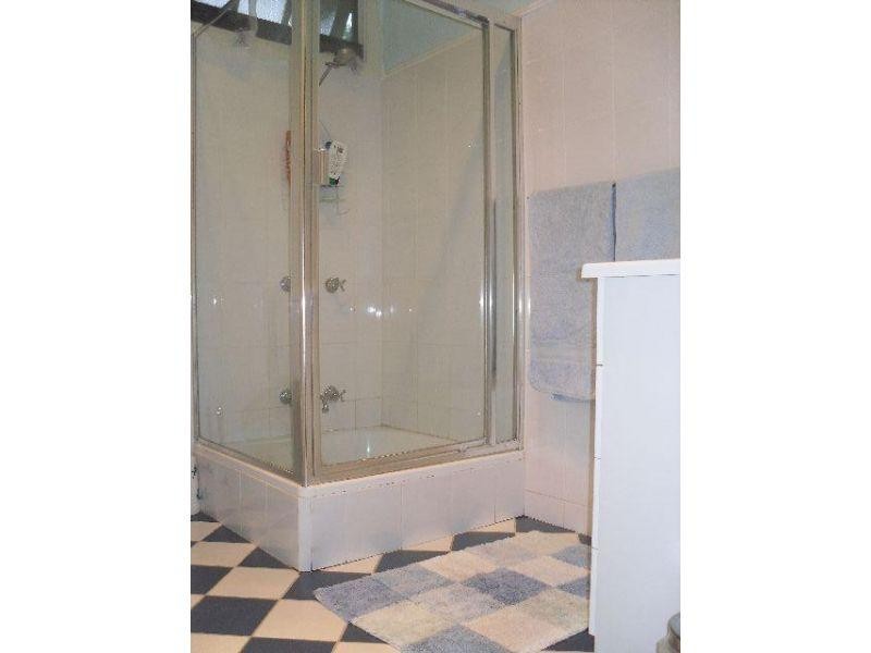 15 Pitney Street, Camp Hill QLD 4152