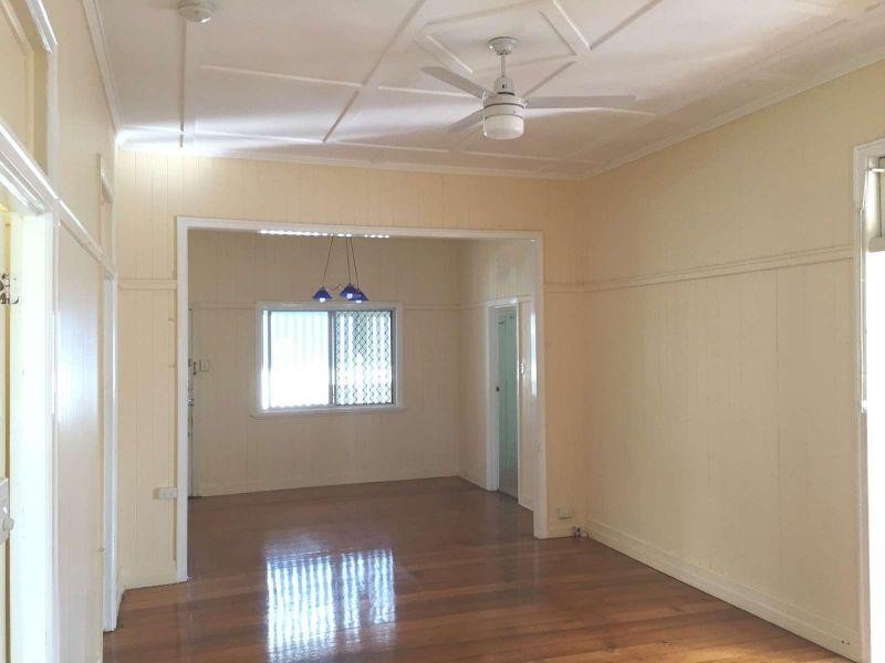 99 Chester Road, Annerley QLD 4103