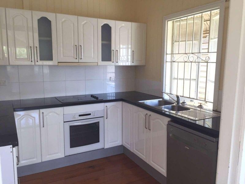 99 Chester Road, Annerley QLD 4103