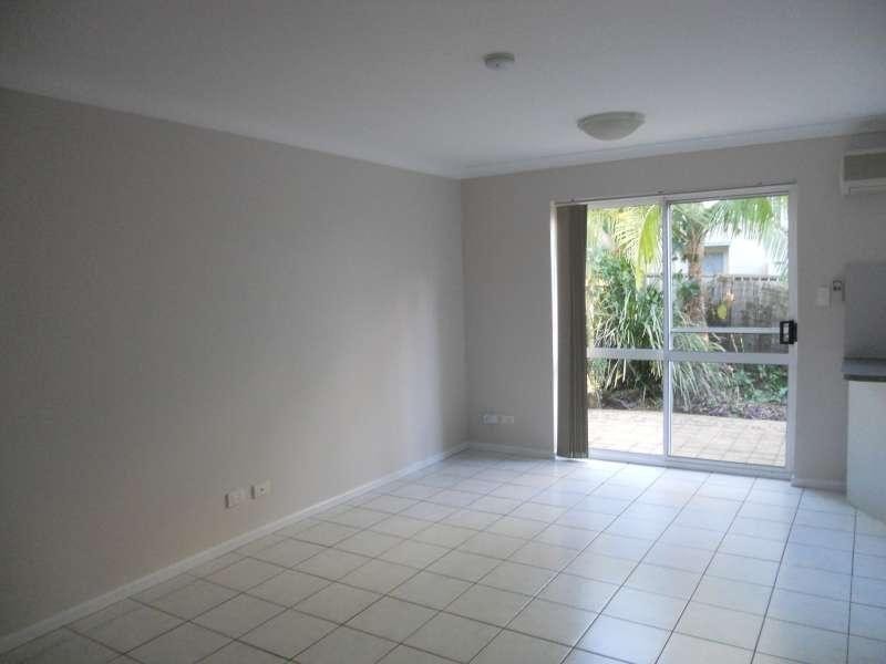 3/11 Edmond Street, Coorparoo QLD 4151