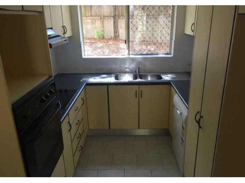 1/120 Pembroke Road, Coorparoo QLD 4151