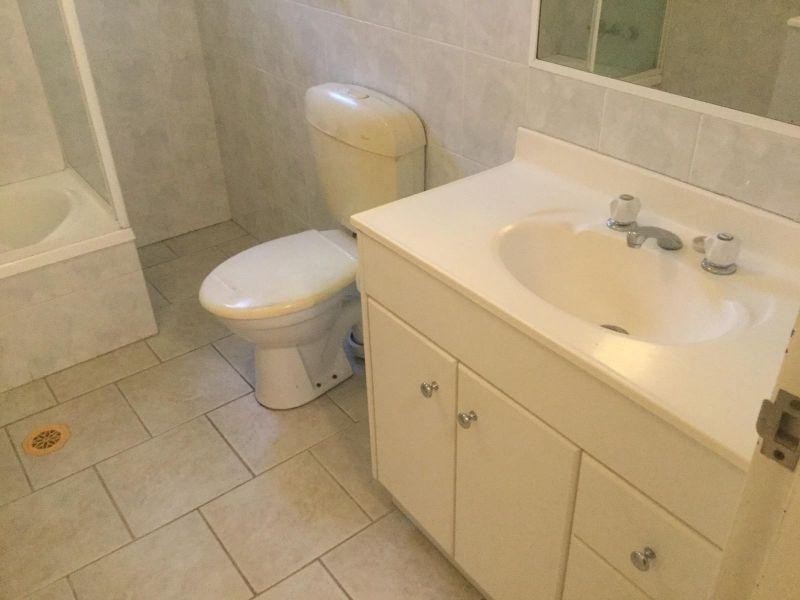 1/120 Pembroke Road, Coorparoo QLD 4151