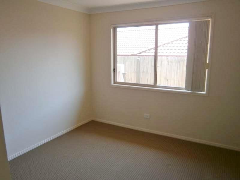 15 Rachel Drive, Crestmead QLD 4132