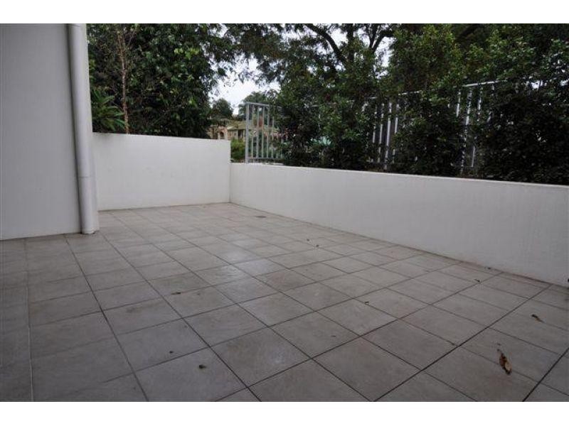 2/14 Manning Street, Milton QLD 4064