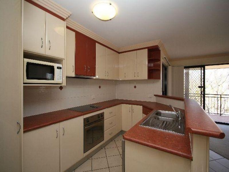 13/190 Wellington Road, East Brisbane QLD 4169