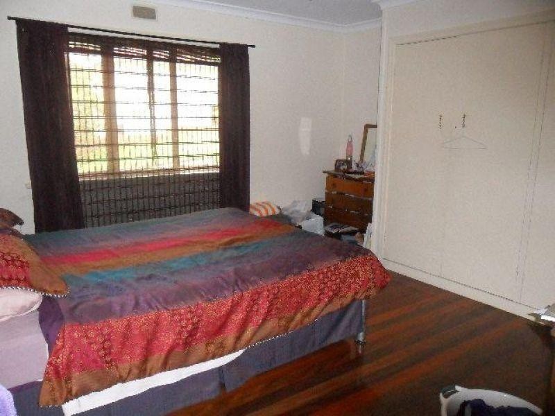 2/162 Harold Street, Holland Park QLD 4121