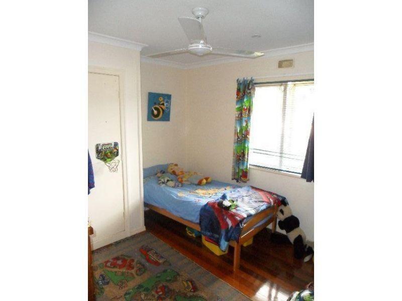 2/162 Harold Street, Holland Park QLD 4121