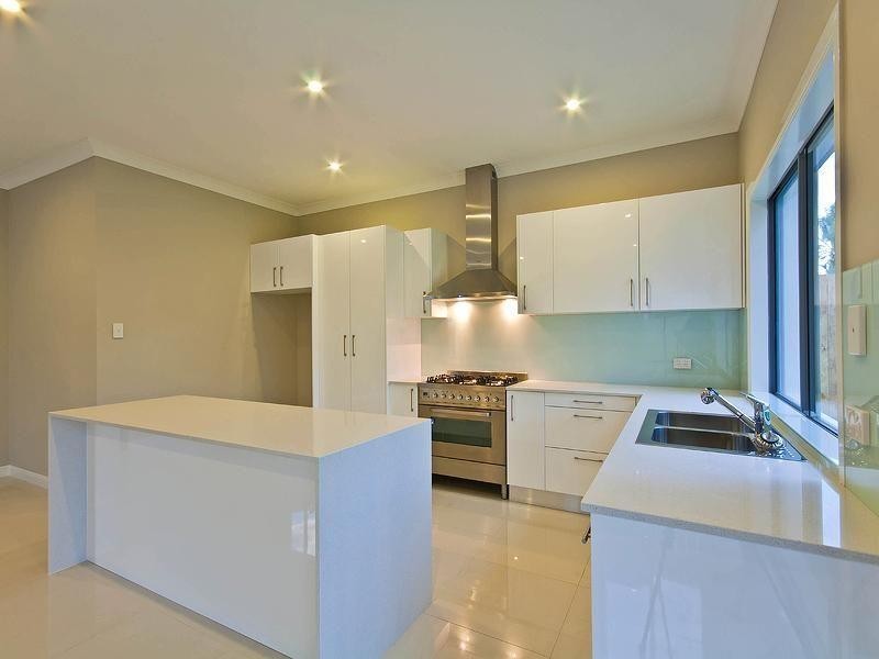 21 Grenade Street, Cannon Hill QLD 4170