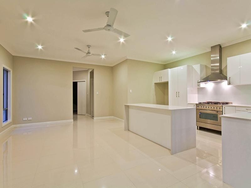 21 Grenade Street, Cannon Hill QLD 4170