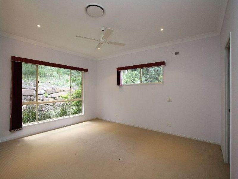 8 Kangan Court, Shailer Park QLD 4128