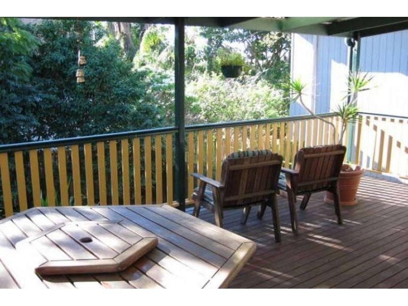 6 York Street, Coorparoo QLD 4151