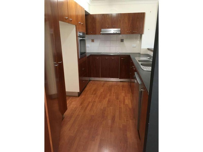 4/41-45 Lambert Street, Kangaroo Point QLD 4169