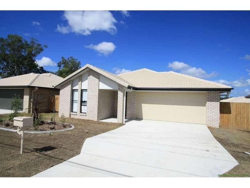 35 Fourth Avenue, Marsden QLD 4132