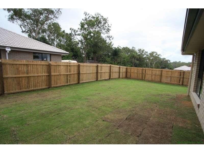 35 Fourth Avenue, Marsden QLD 4132