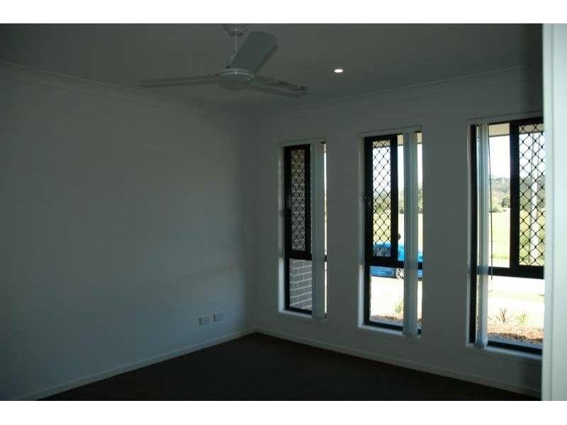 40 Belivah Road, Bahrs Scrub QLD 4207