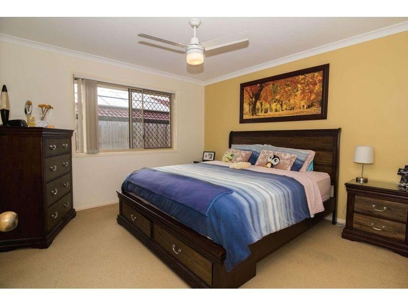 35 Dart Place, Parkinson QLD 4115