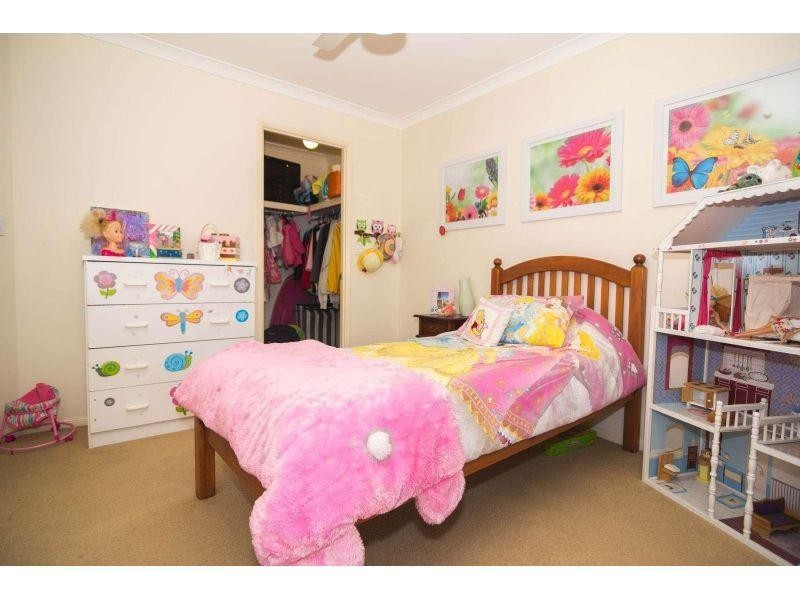 35 Dart Place, Parkinson QLD 4115