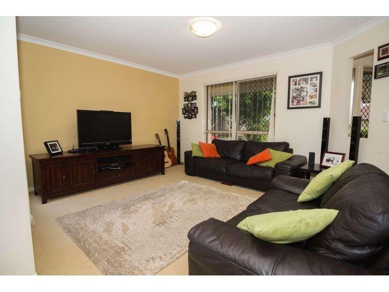 35 Dart Place, Parkinson QLD 4115